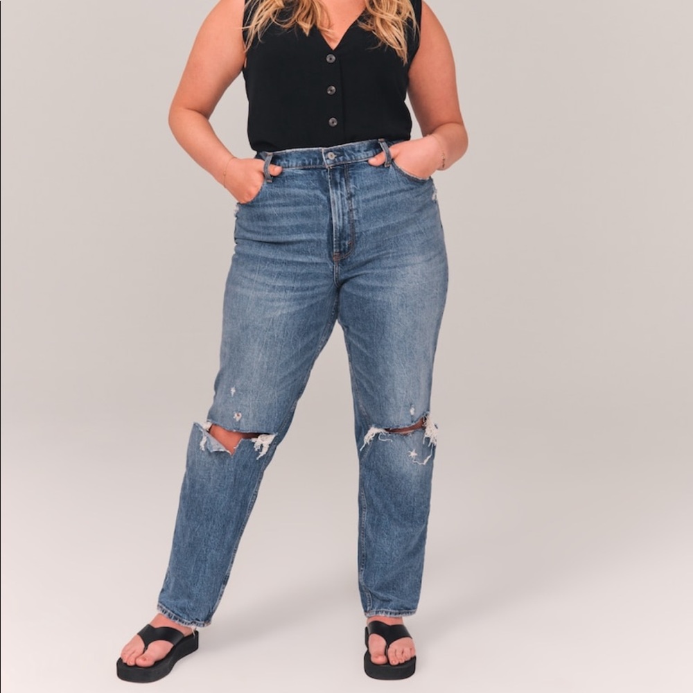 Abercrombie 90s Curve Love Ultra High Rise Straight Jeans| 27XS